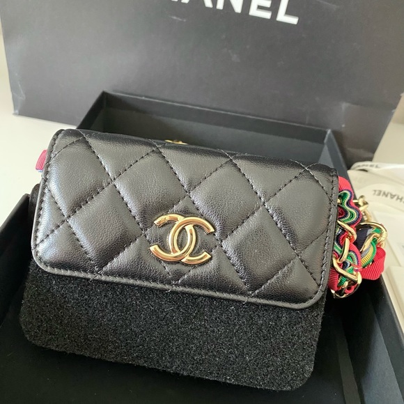 CHANEL Lambskin Ribbon Quilted Flap Belt Bag Black - Picture 2 of 14
